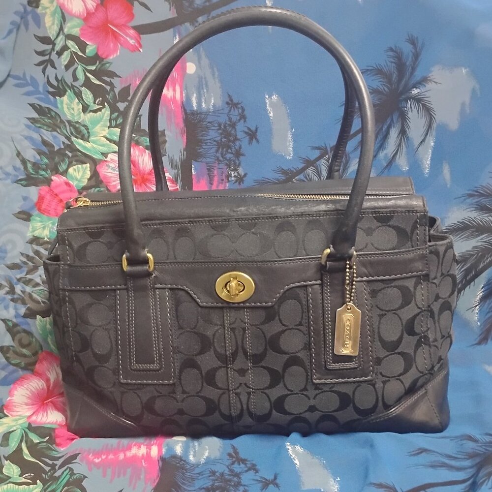 ❤️COACH HAMPTON SIGNATURE 11063 Logo Canvas Carryall Turnlock Shoulder Purse